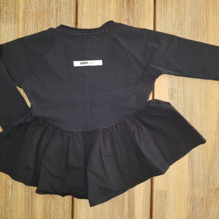 104-2_basque-top-black-back-2d614c7a-42f3-4803-8418-f3171894324a.jpg